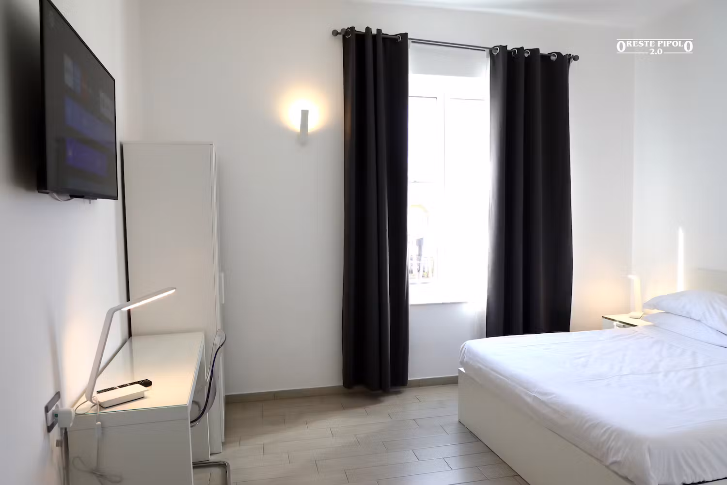 Up Hotel Rooms
